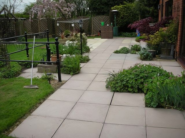 images/patio-cleaning/slider/patio-cleaning-2-kireth-ai.jpeg