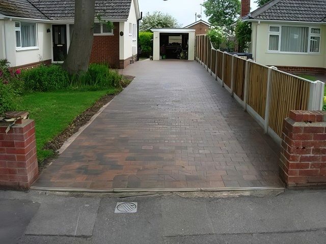 images/drive-way/slider/driveway-cleaning-8-kireth-ai.jpeg